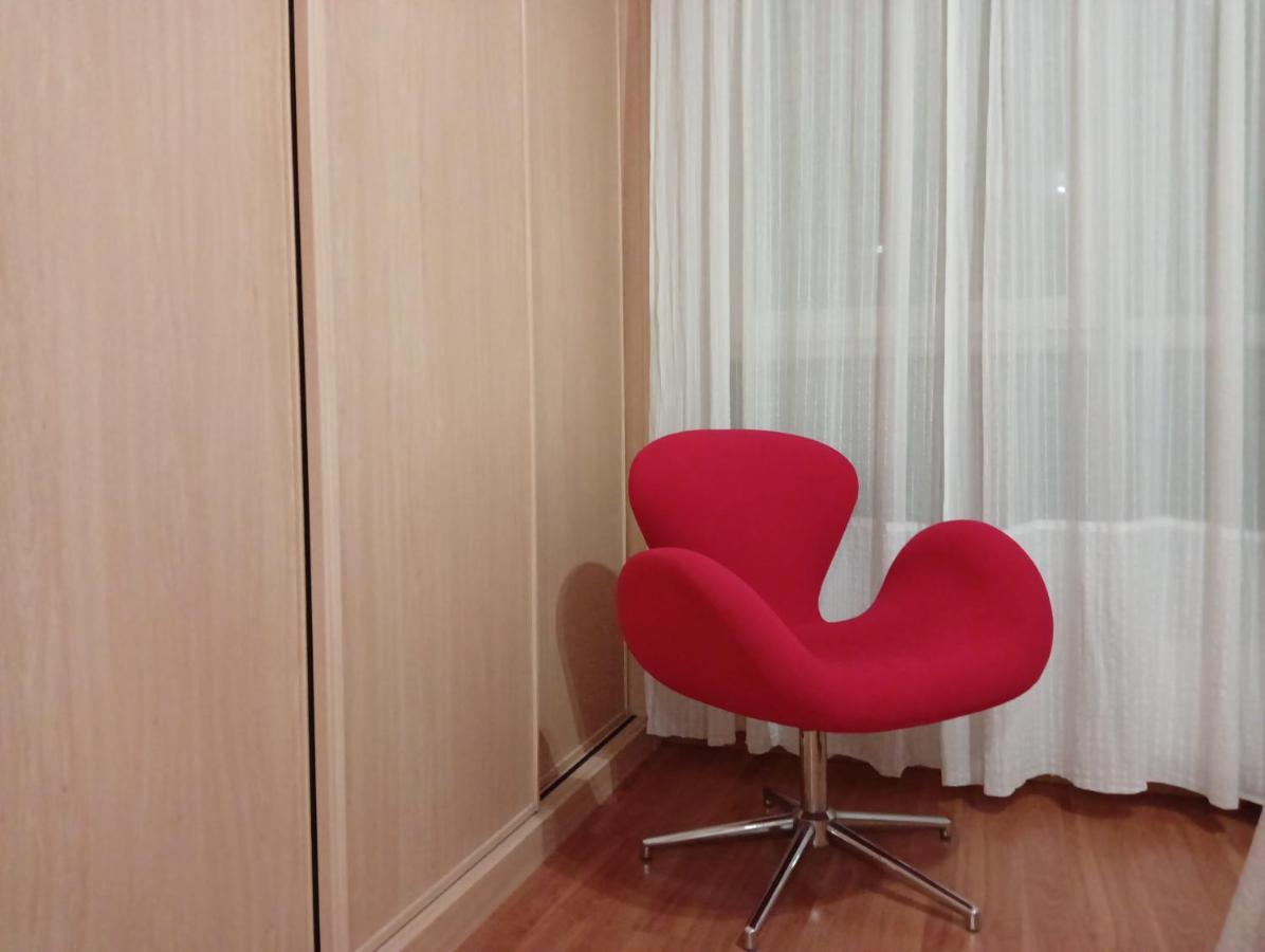 Apartamentos Chevere Rojo-Huca Oviedo Exteriör bild