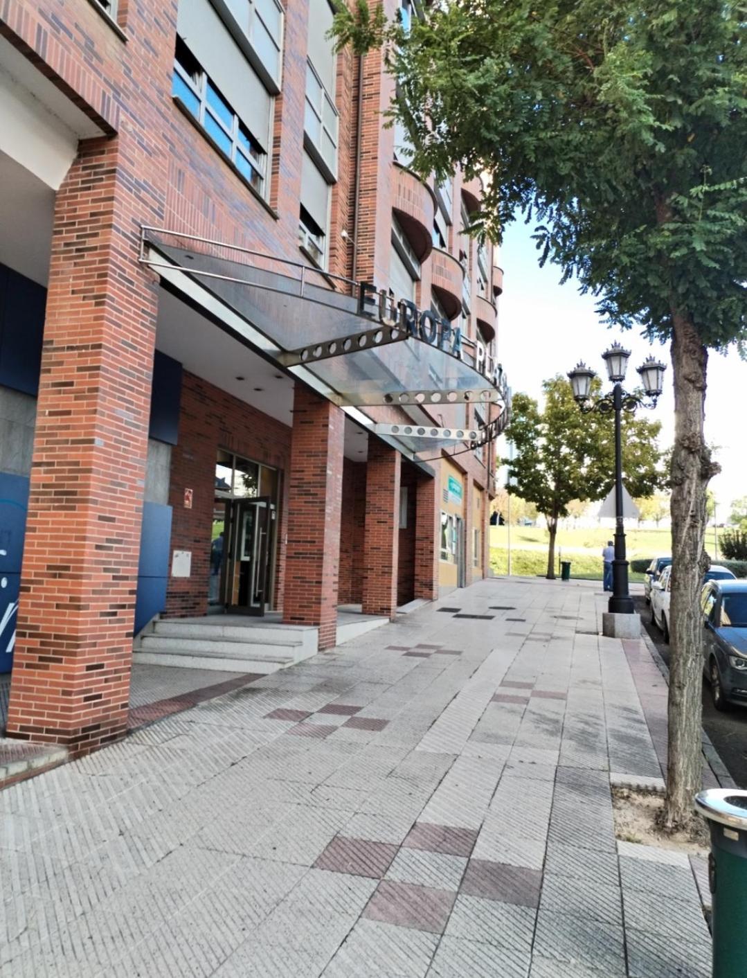 Apartamentos Chevere Rojo-Huca Oviedo Exteriör bild