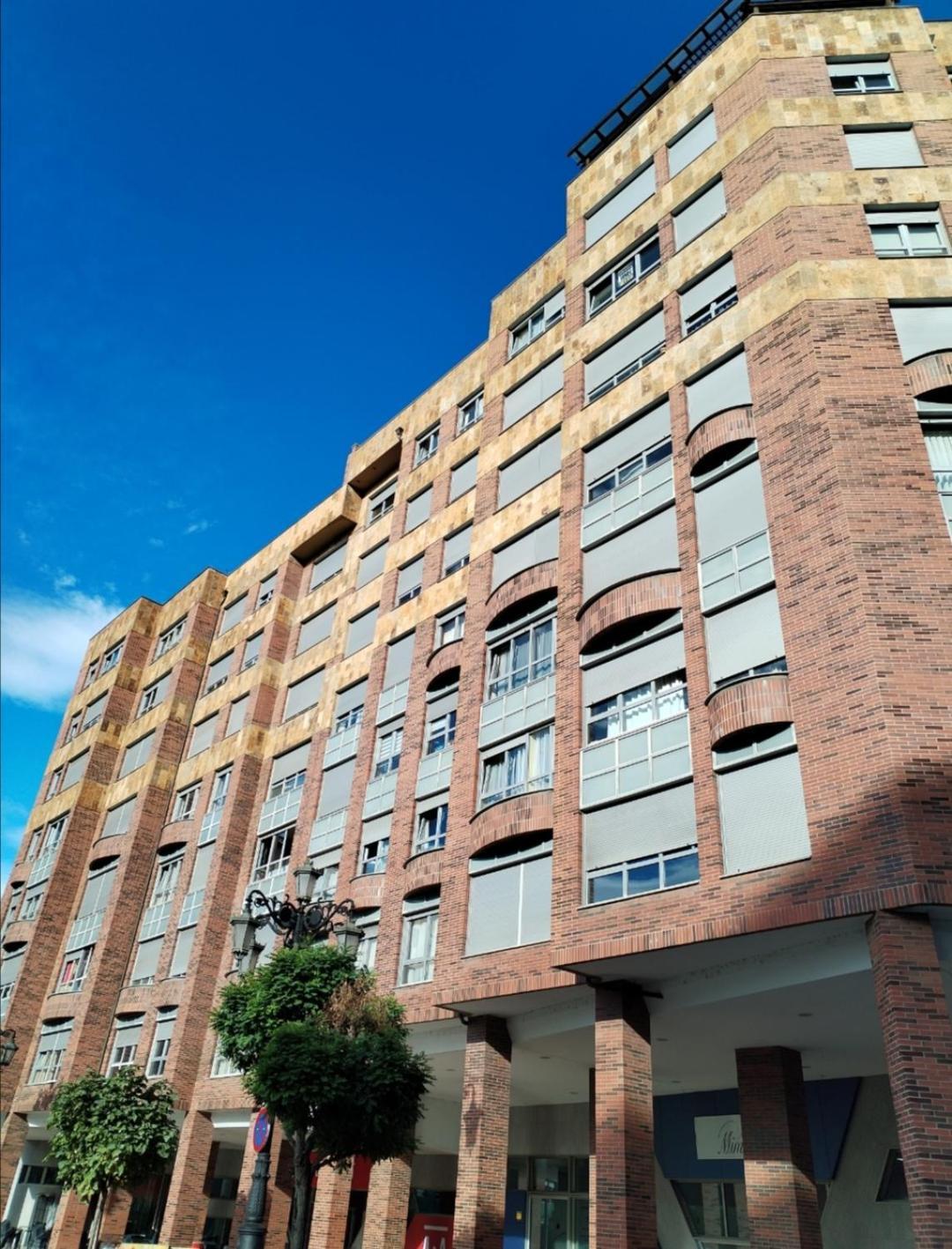 Apartamentos Chevere Rojo-Huca Oviedo Exteriör bild